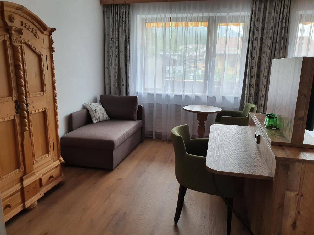 Raffl'S Hotel Лойташ Екстер'єр фото