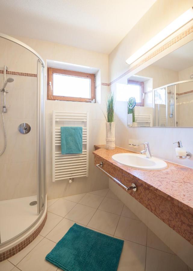 Raffl'S Hotel Лойташ Екстер'єр фото